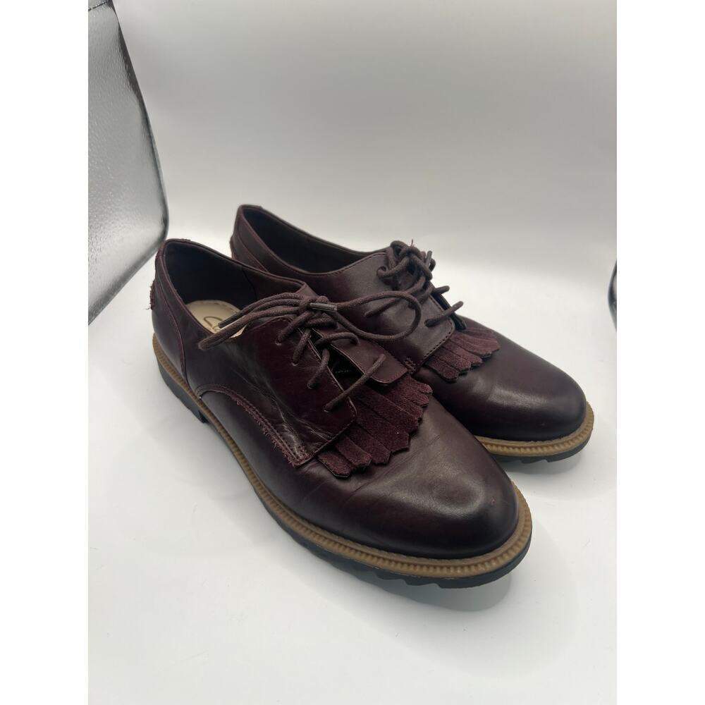 Clarks Women's‎ Burgundy Griffin Mabel Oxfords Sz 7.5